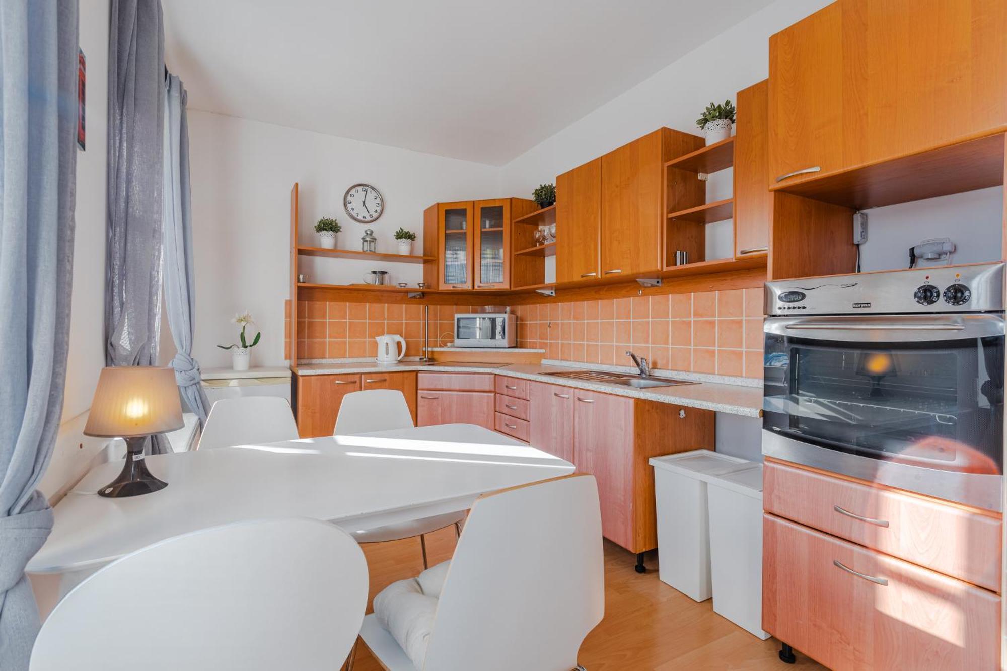 Bozi Dar 95 Apartment Luaran gambar